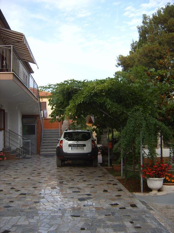 Apartments Janko Rovinj Bilik gambar